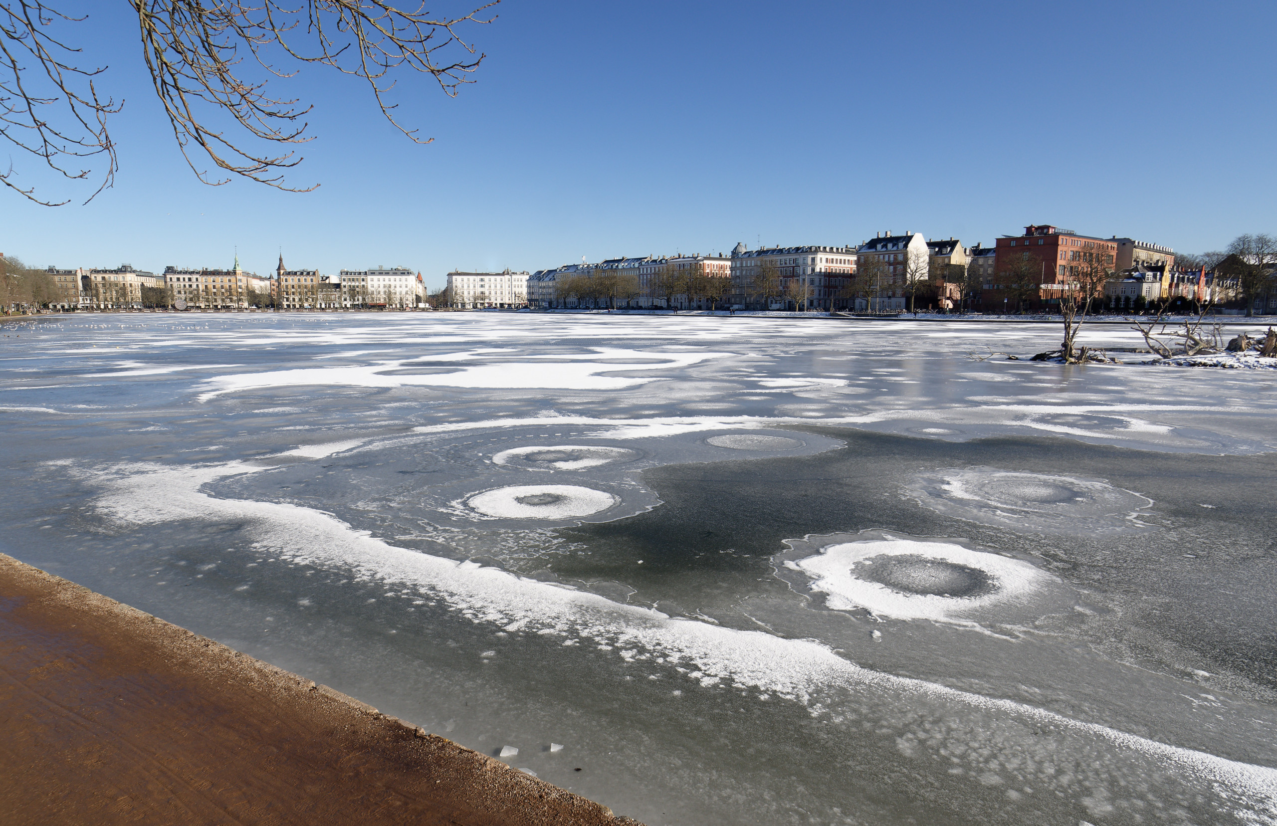 The lakes in central Copenhagen. © 2025. This work is openly licensed via CC BY-NC 4.0