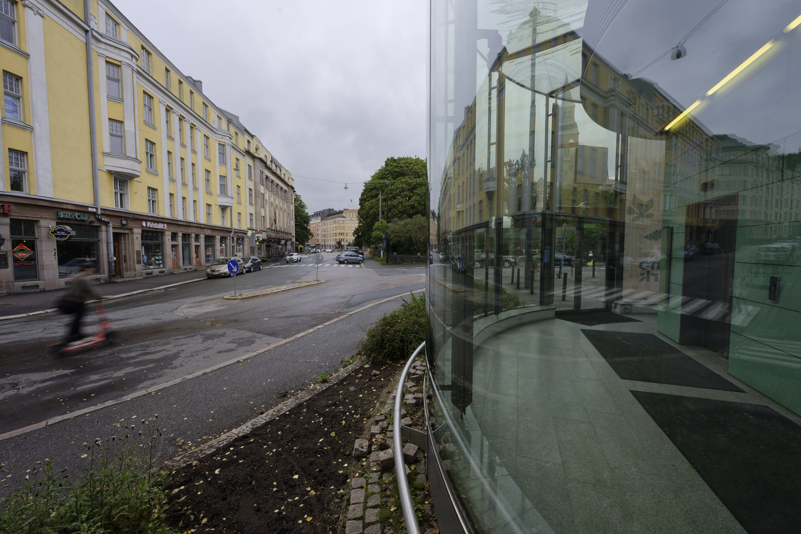 Motion and reflection. © 2025. This work is openly licensed via CC BY-NC 4.0